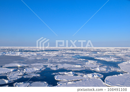 Drift ice Off Monbetsu Drift ice Off Monbetsu 108491108