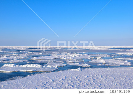 Drift ice Off Monbetsu Drift ice Off Monbetsu 108491199