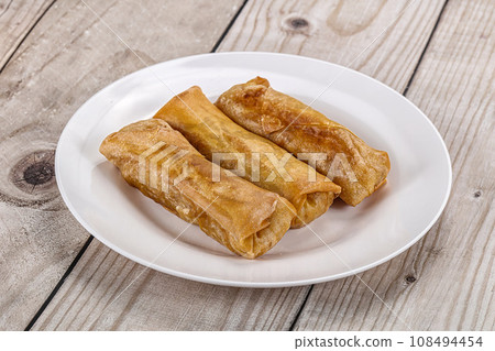 Traditional crispy fried stuffed springroll 108494454