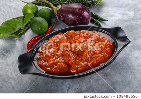 Indian cuisine - butter chicken with sauce Indian cuisine - butter chicken with sauce 108495656