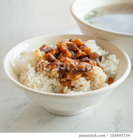 Braised pork rice Taiwanese-style meat soboro bowl roulow fan Braised pork rice Taiwanese-style meat soboro bowl roulow fan 108497234