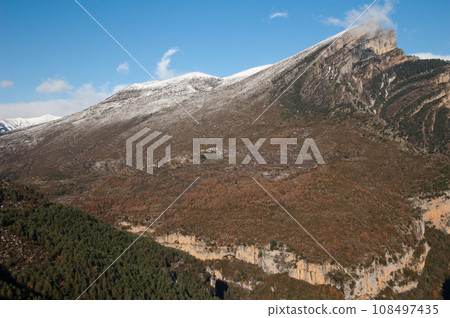 Mondoto peak, Plana Basa and Sercue village. Mondoto peak, Plana Basa and Sercue village. 108497435