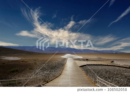 Badwater viewpoint, death valley, california, usa 108502058