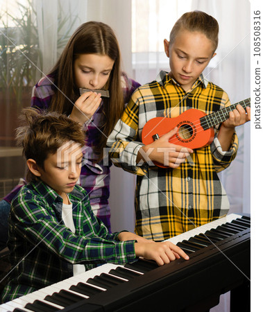 Kids' Diverse Music Jam Kids' Diverse Music Jam 108508316