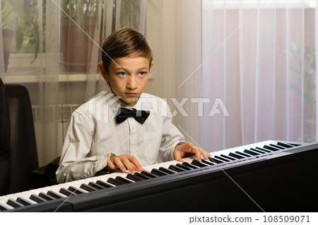 Young Pianist Home Recital Young Pianist Home Recital 108509071