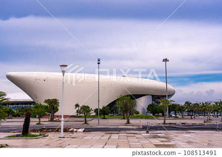 Dolphin Palace building along the coast of Halong Bay, Vietnam 108513491