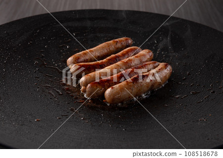 Salsiccia grilled sausage Salsiccia grilled sausage 108518678