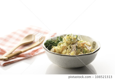 Potato salad, a standard potato dish 108521313