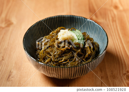 Mozuku vinegar 108521928