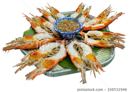 Top view of Prawns, Grilled river shrimp or Thai shrimp on banana leaf on banana leaf, focus selective 108532946