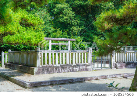 Kashihara City, Nara Prefecture, Second Emperor Suiyasu, Peach Blossom Torita Hill Mausoleum Kashihara City, Nara Prefecture, Second Emperor Suiyasu, Peach Blossom Torita Hill Mausoleum 108534506