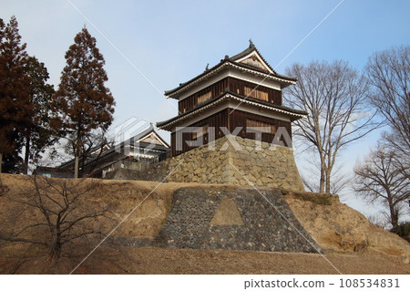 冬季的上田城址公園:東櫓(長野縣上田市) 冬季的上田城址公園:東櫓(長野縣上田市) 108534831
