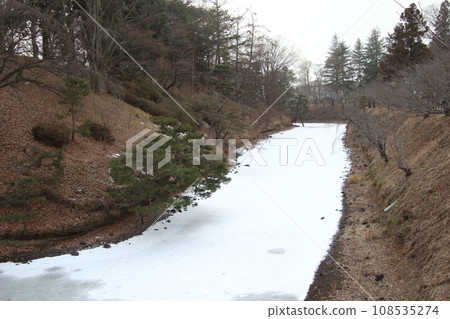 冬季的上田城址公園：住友附近（長野縣上田市） 108535274