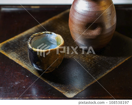 The season when sake is delicious The season when sake is delicious 108538197