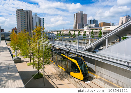 Light Line stops at the east exit of Utsunomiya Station, Utsunomiya City, Tochigi Prefecture 108541321