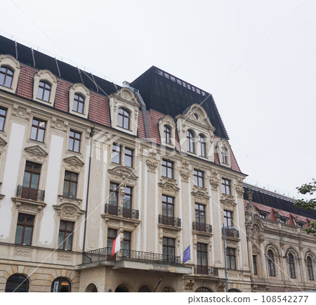 The old building in the historical center on Wroclaw, Poland 108542277