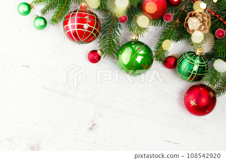 Green and red christmas 108542920