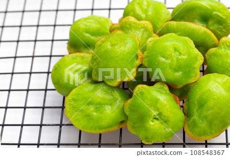 Kanom Krok Singapore, Pandans hot cake. Thai dessert 108548367