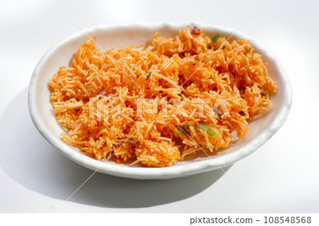 Sweet and sour crispy noodles Sweet and sour crispy noodles 108548568
