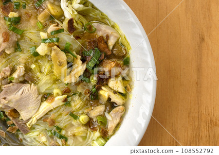 Traditional Indonesia food 108552792