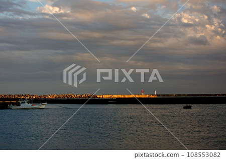 Evening fishing port Evening fishing port 108553082