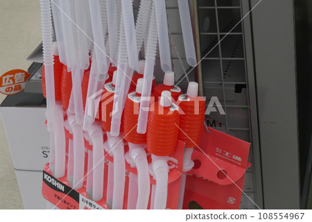 加油有點麻煩，不過油爐很暖。別忘了準備煤油。 108554967