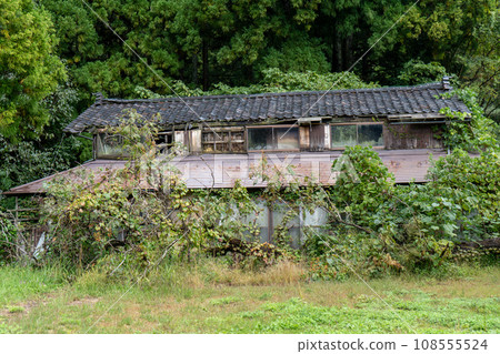 山區空置房屋廢棄、搖搖欲墜 | 空置房屋問題 | 社會問題 | 繼承問題 山區空置房屋廢棄、搖搖欲墜 | 空置房屋問題 | 社會問題 | 繼承問題 108555524