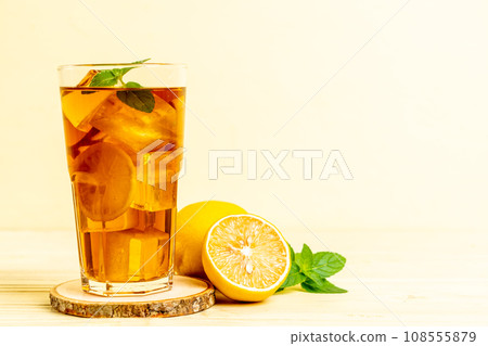 glass of ice lemon tea glass of ice lemon tea 108555879