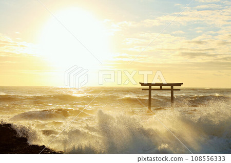 Oarai Isosaki Shrine, Ibaraki Prefecture Torii gate and wave spray 108556333