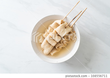 Odeng - Korean fish cake skewer in soup 108556711