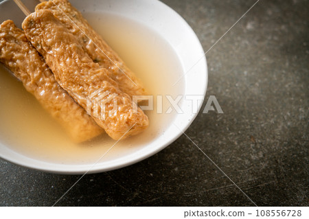 Odeng - Korean fish cake skewer in soup Odeng - Korean fish cake skewer in soup 108556728