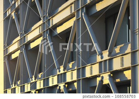 Seismic retrofitted building 108558703