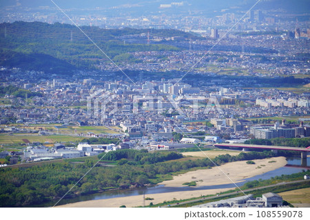 從萬虎山展望台遠攝拍攝京田邊/枚方地區 從萬虎山展望台遠攝拍攝京田邊/枚方地區 108559078