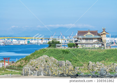 Kabushima Shrine, Hachinohe City, Aomori Prefecture, famous as a breeding ground for black-tailed black-tailed gulls (panoramic view) 108561862