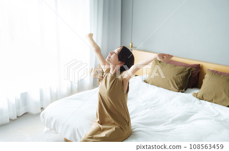 simple modern bedroom simple modern bedroom 108563459