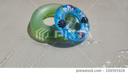 Inflatable ring Inflatable ring 108565826