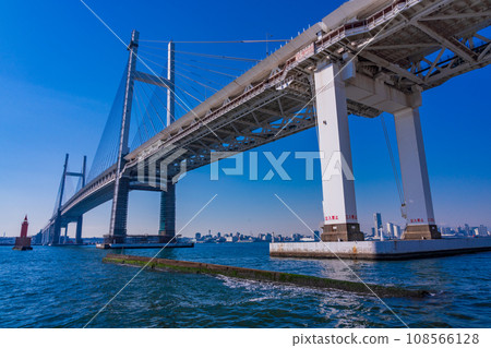 (Kanagawa Prefecture) Yokohama Bay Bridge (Kanagawa Prefecture) Yokohama Bay Bridge 108566128
