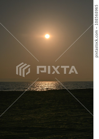 千葉縣富津海岸、房總半島富津市的風景 108568965