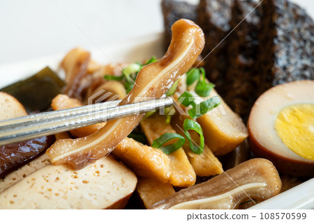 滷味 滷味拼盤 台灣小吃 美食 lu wei luwei 台湾風煮込み 108570599