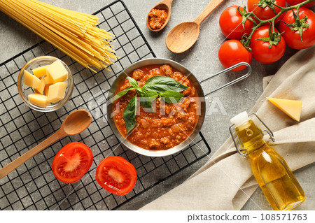 Bolognese sauce, concept of tasty and delicious food 108571763