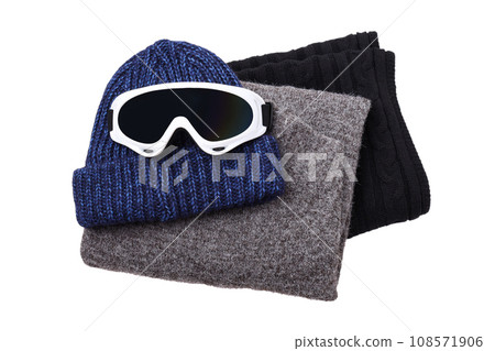 PNG,warm, winter hat with ski goggles, isolated on white background 108571906