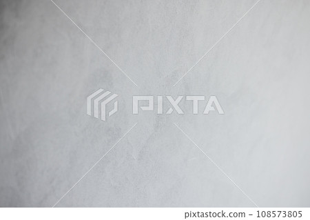 mortar plastering wall 108573805