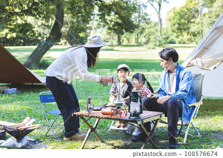 家庭/家庭營與家人一起露營 家庭/家庭營與家人一起露營 108576674