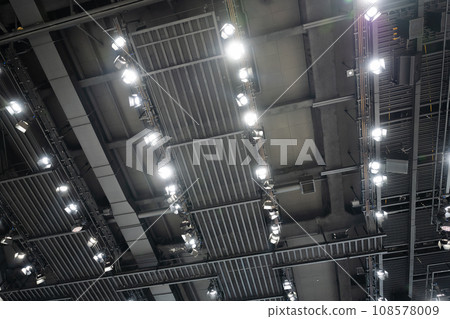 arena ceiling lighting 108578009