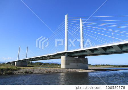 Bando Ohashi 108580376