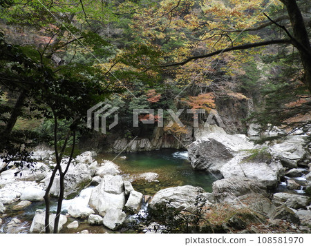 11月的三段峽美景 11月的三段峽美景 108581970