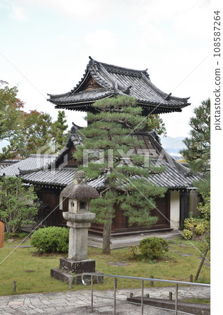 大谷宗廟神社太鼓堂 108587264