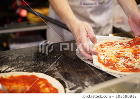 披薩 披薩 108590912