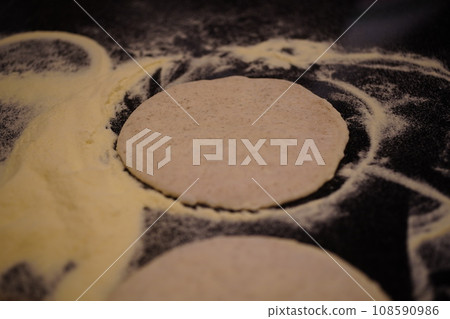 Pizza 108590986