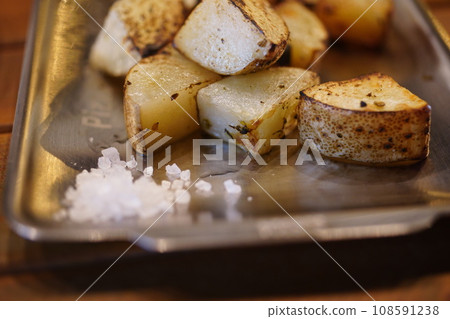 烤馬鈴薯 108591238